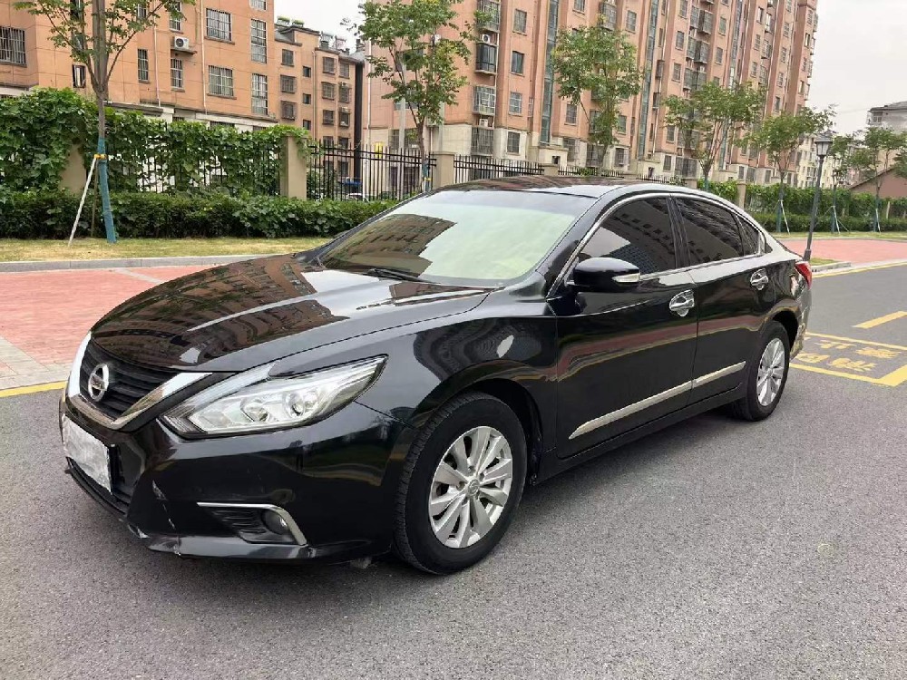 石先生餐饮店周转通过汽车抵押贷款12万