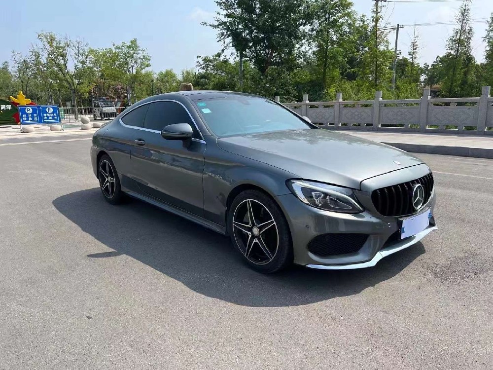 郑州金女士给员工发工资汽车抵押贷款17万